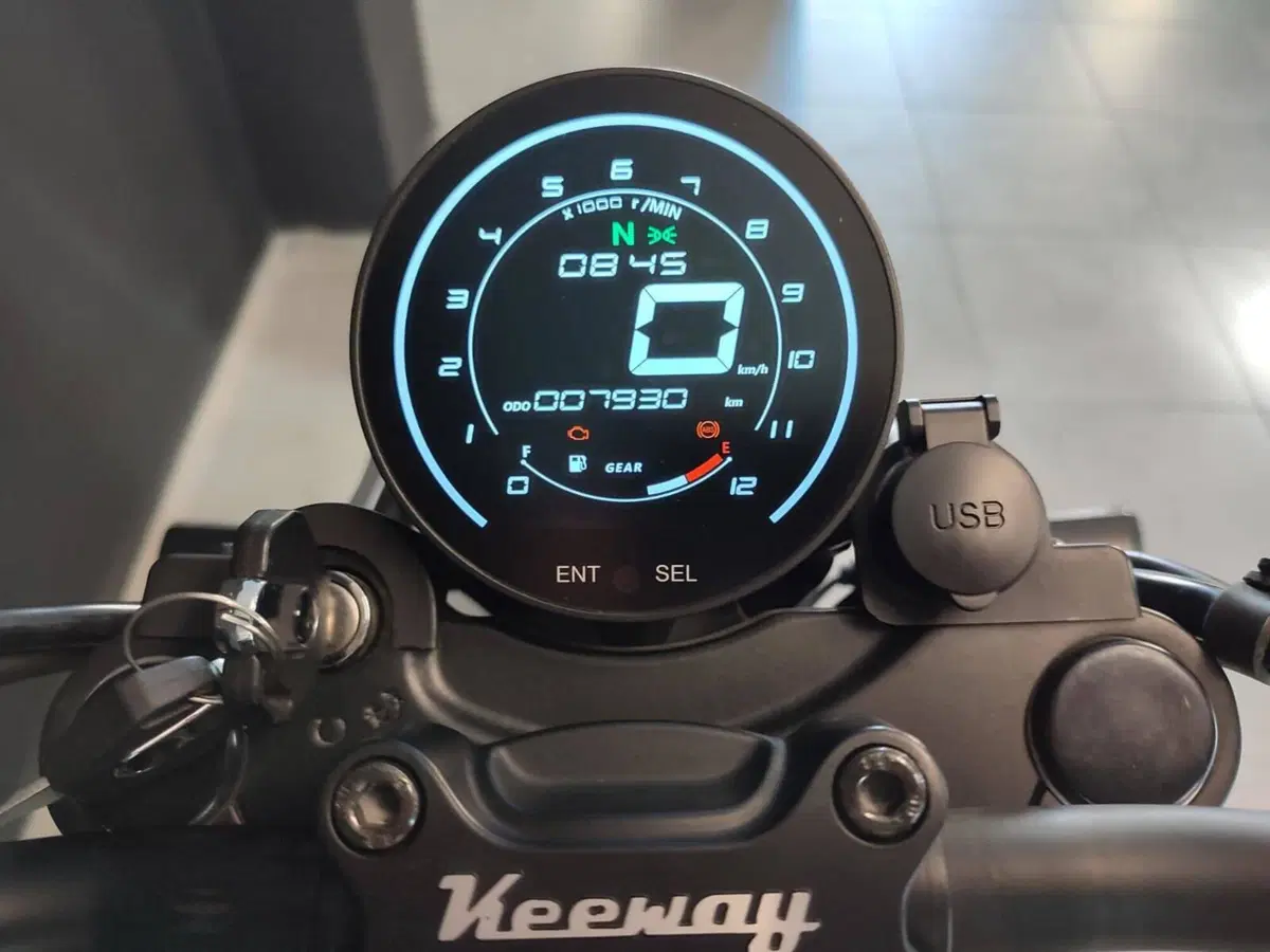 Keeway Motor X-Light 125 (2023 - 26) (5)