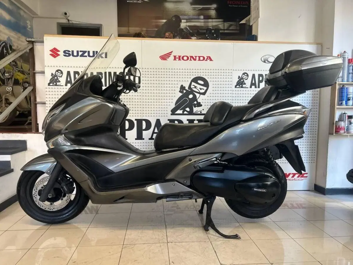 Honda Silver Wing 400 (2006 - 09) (4)