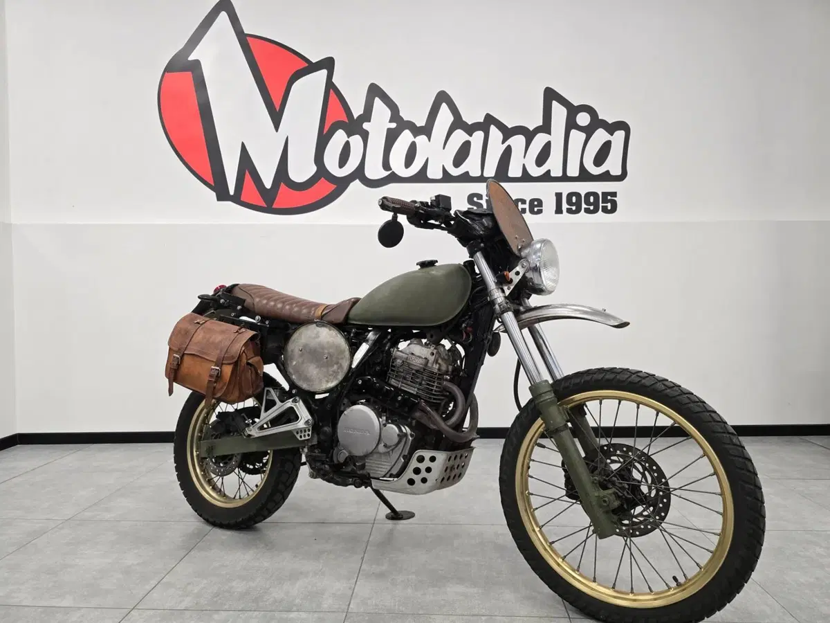 Honda NX 650 Dominator (1991 - 95)
