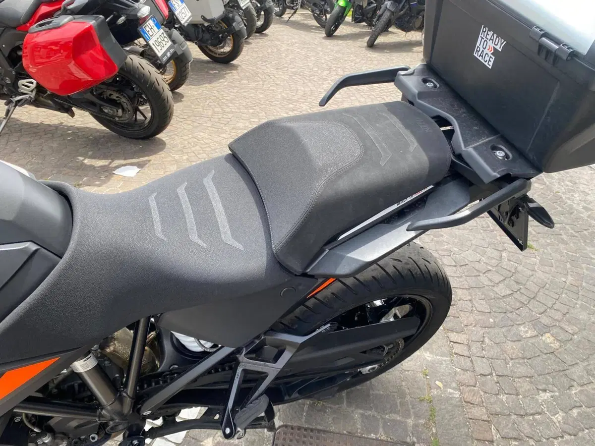 KTM 1290 Super Adventure S (2021) (6)