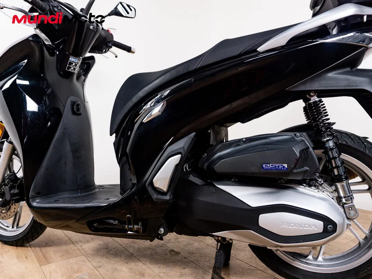 Honda SH 350i Sport (2025 - 26) (10)