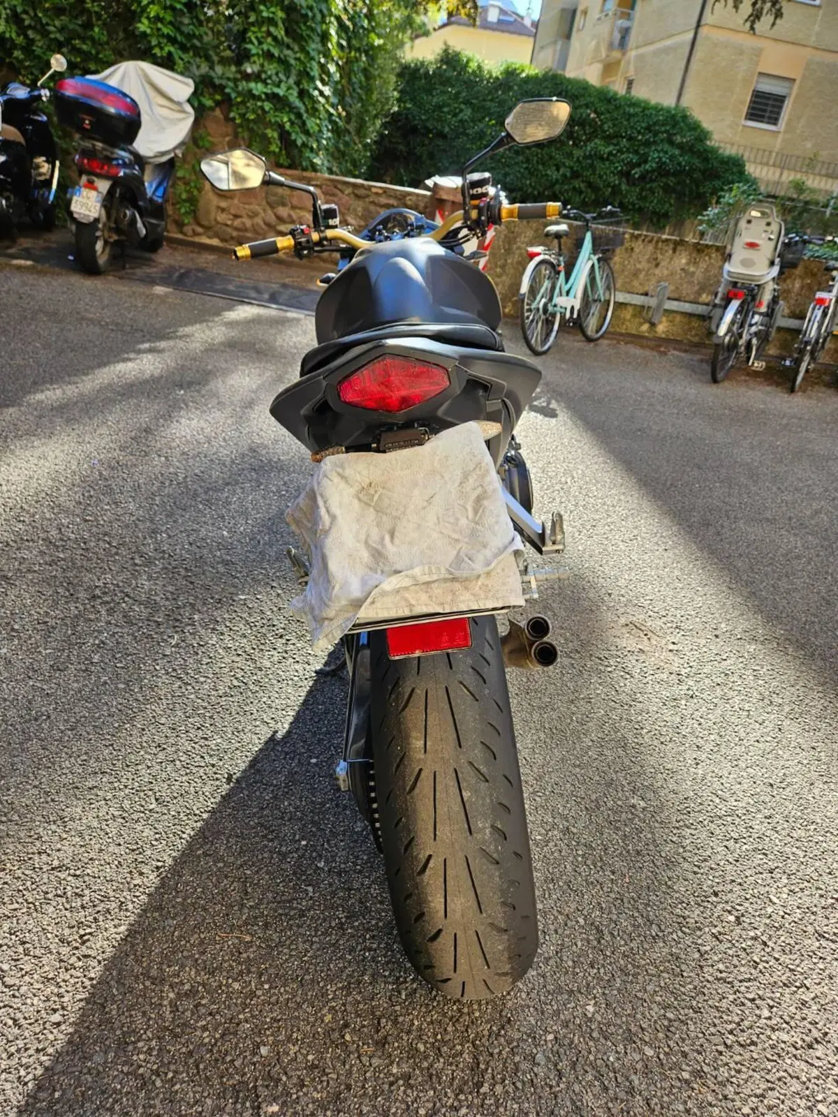 Honda CB 1000 R (2011 - 14) (4)