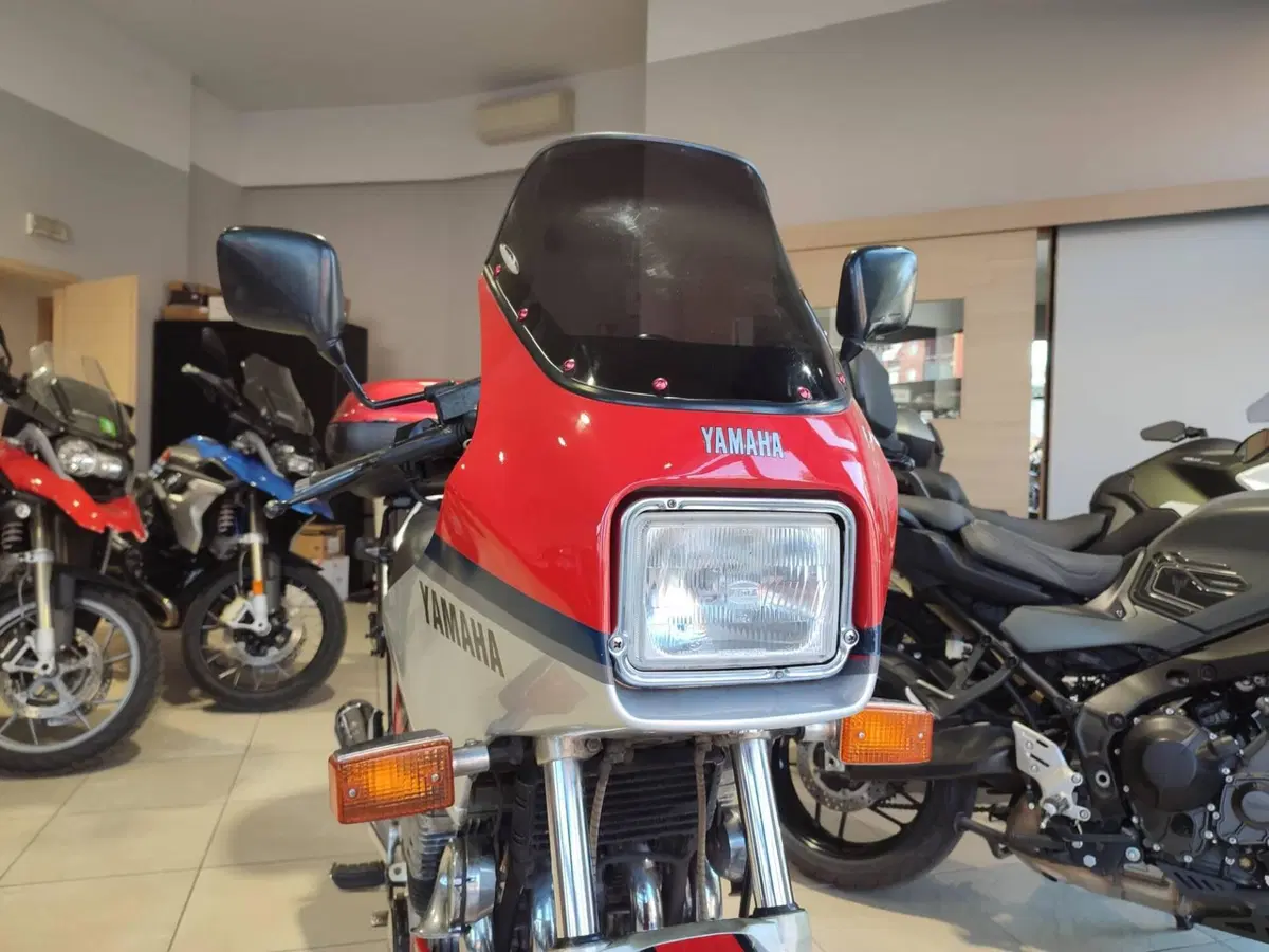 Yamaha XJ 900 F (1985 - 93) (10)