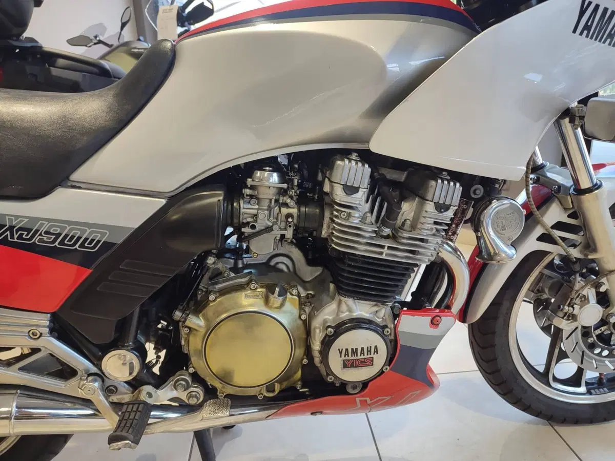 Yamaha XJ 900 F (1985 - 93) (12)