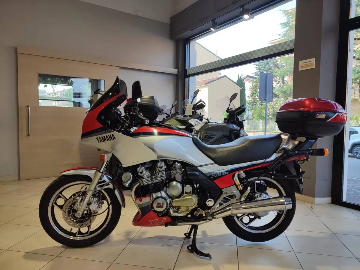 Yamaha XJ 900 F (1985 - 93) (5)