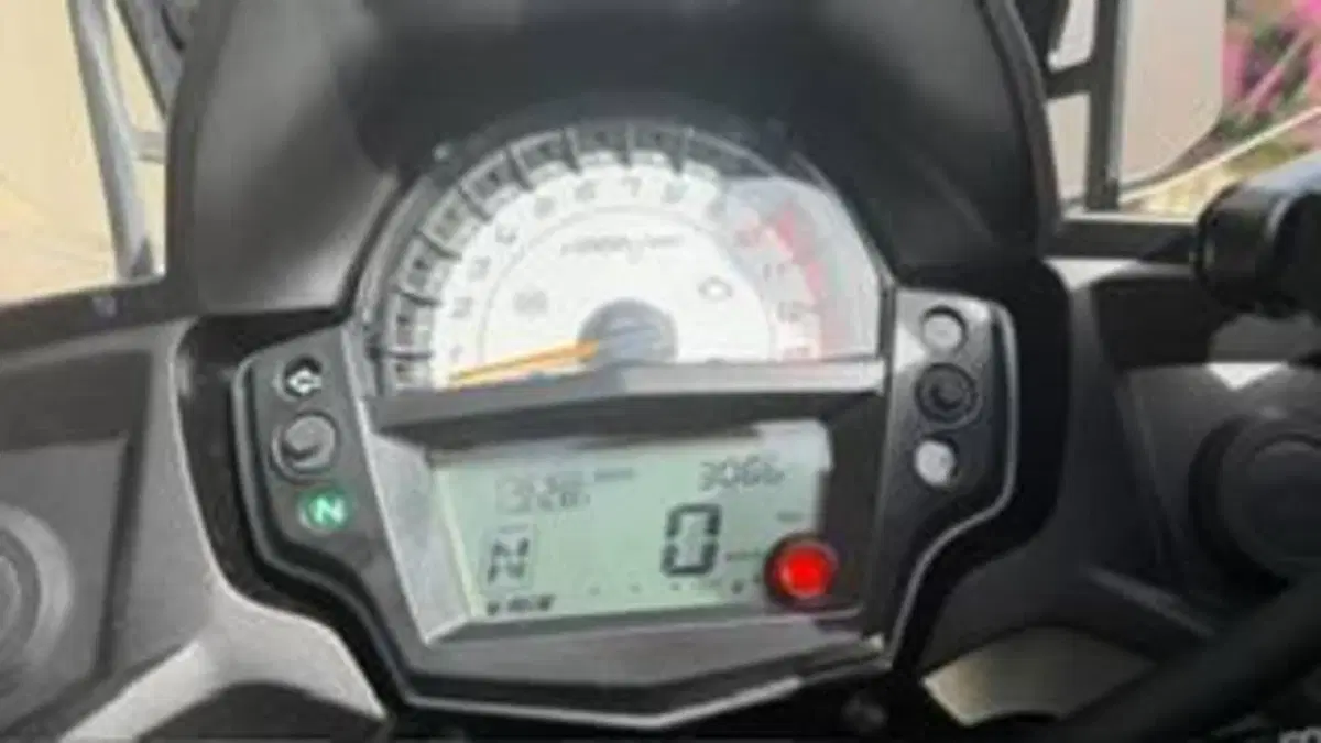Kawasaki Versys 650 Grand Tourer (2017 - 20) (5)