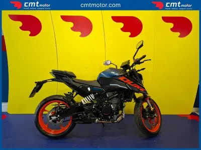 KTM 125 Duke (2026) usata