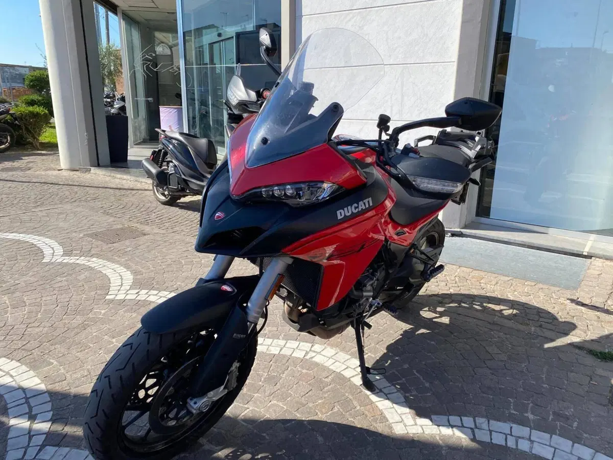 Ducati Multistrada V2 S (2022 - 24) (4)