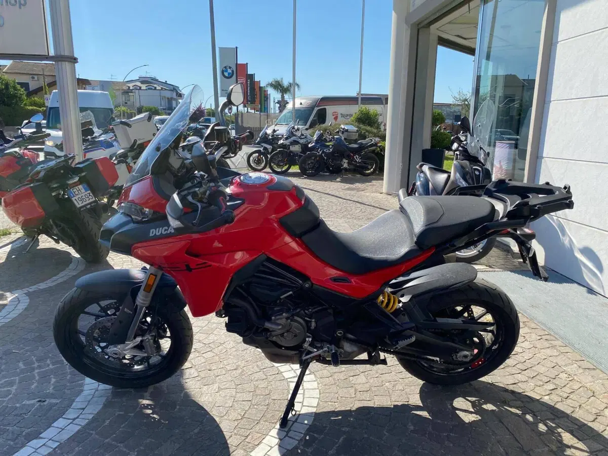 Ducati Multistrada V2 S (2022 - 24) (2)