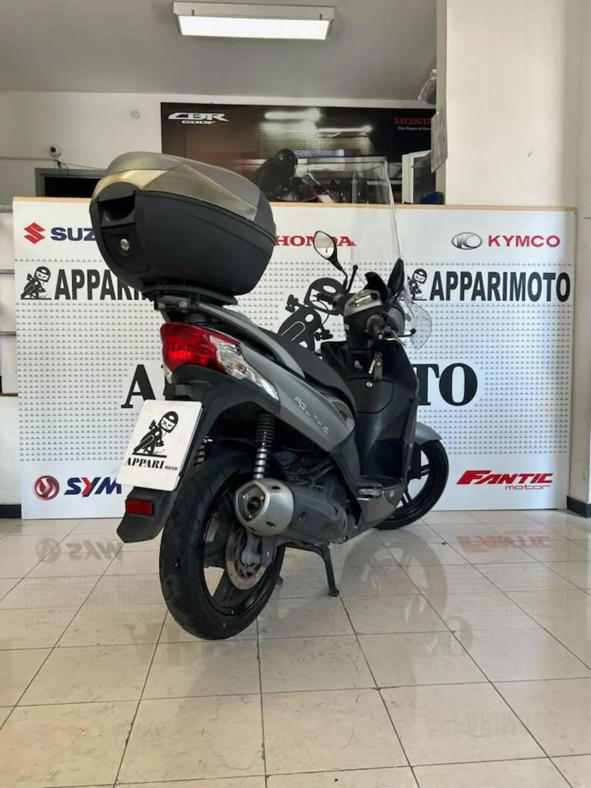 Kymco Agility 125 R16 + (2017 - 20) (6)