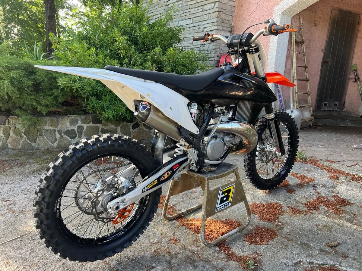 KTM 250 SX (2019) (4)