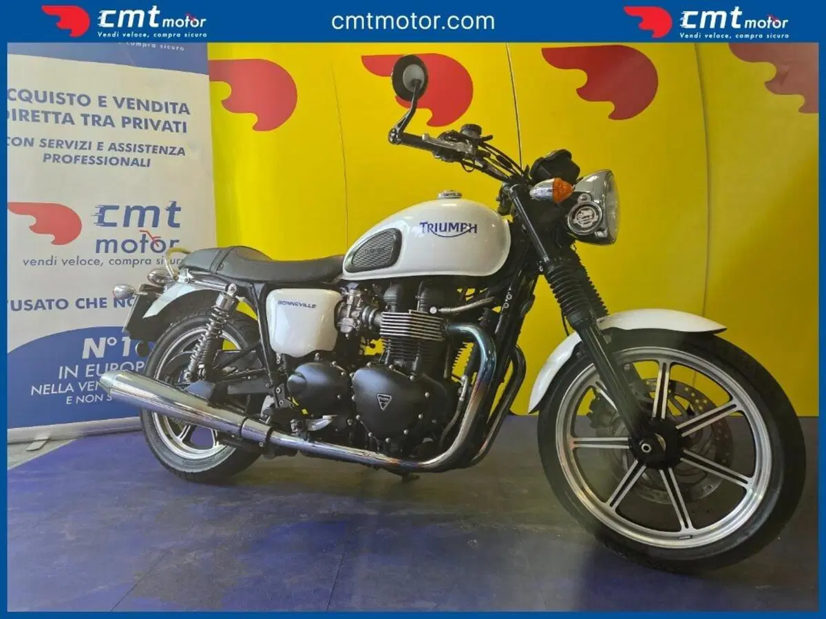 Triumph Bonneville SE (2009 - 13) (6)