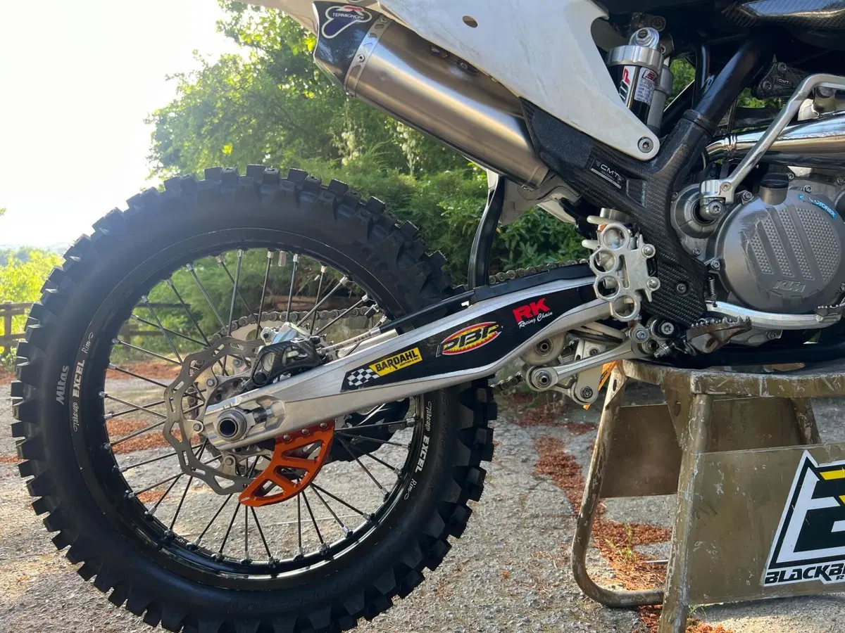 KTM 250 SX (2019) (7)