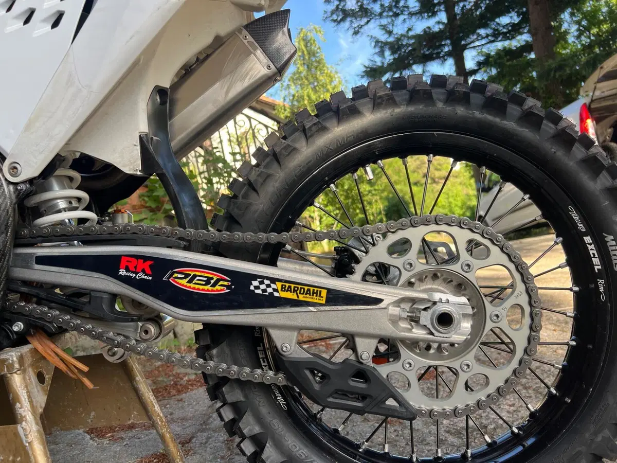 KTM 250 SX (2019) (8)