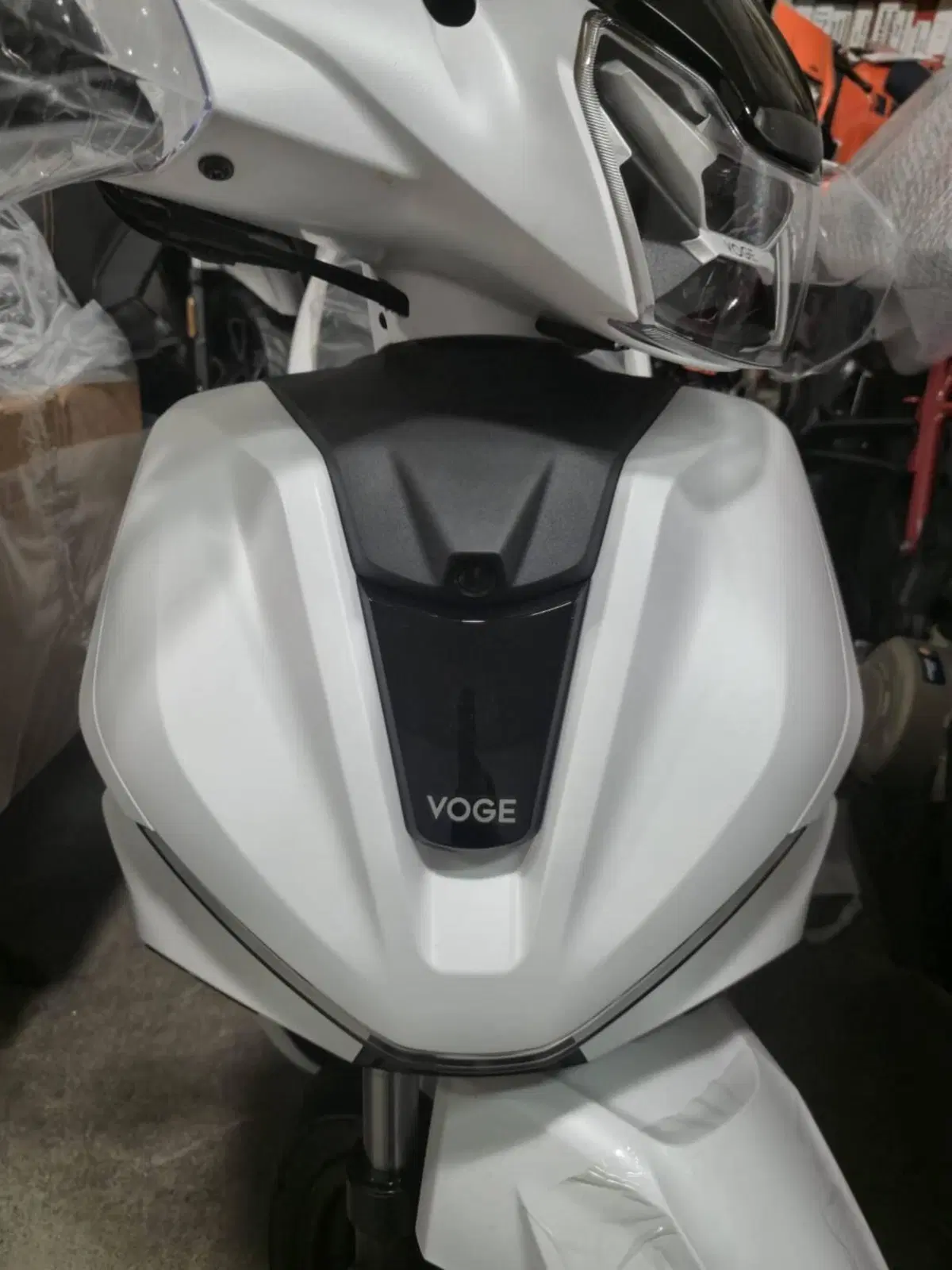 Voge Sfida SR16 200 (2025 - 26)