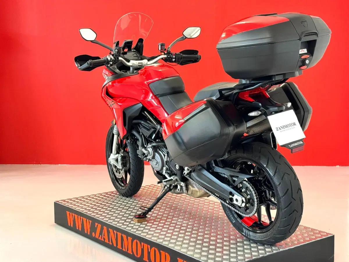 Ducati Multistrada V2 S (2022 - 24) (6)