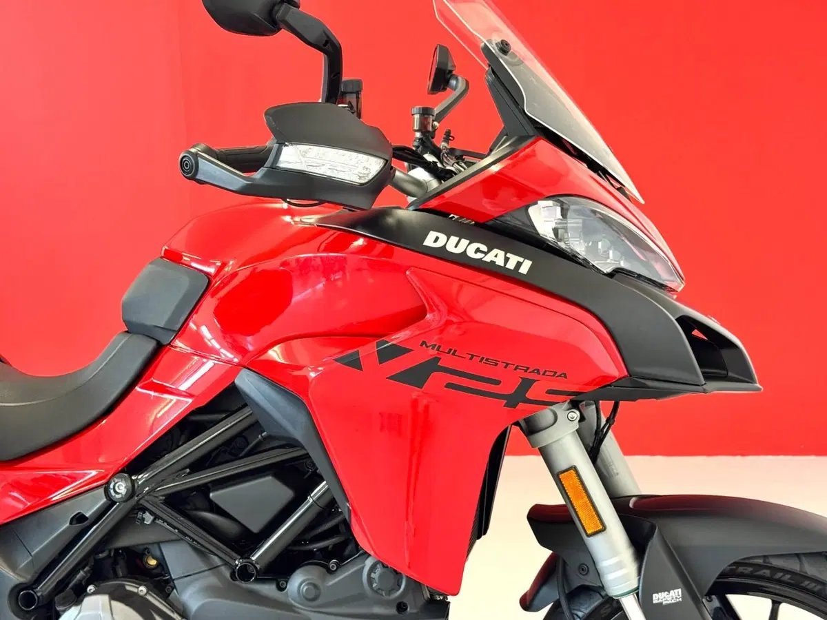Ducati Multistrada V2 S (2022 - 24) (10)