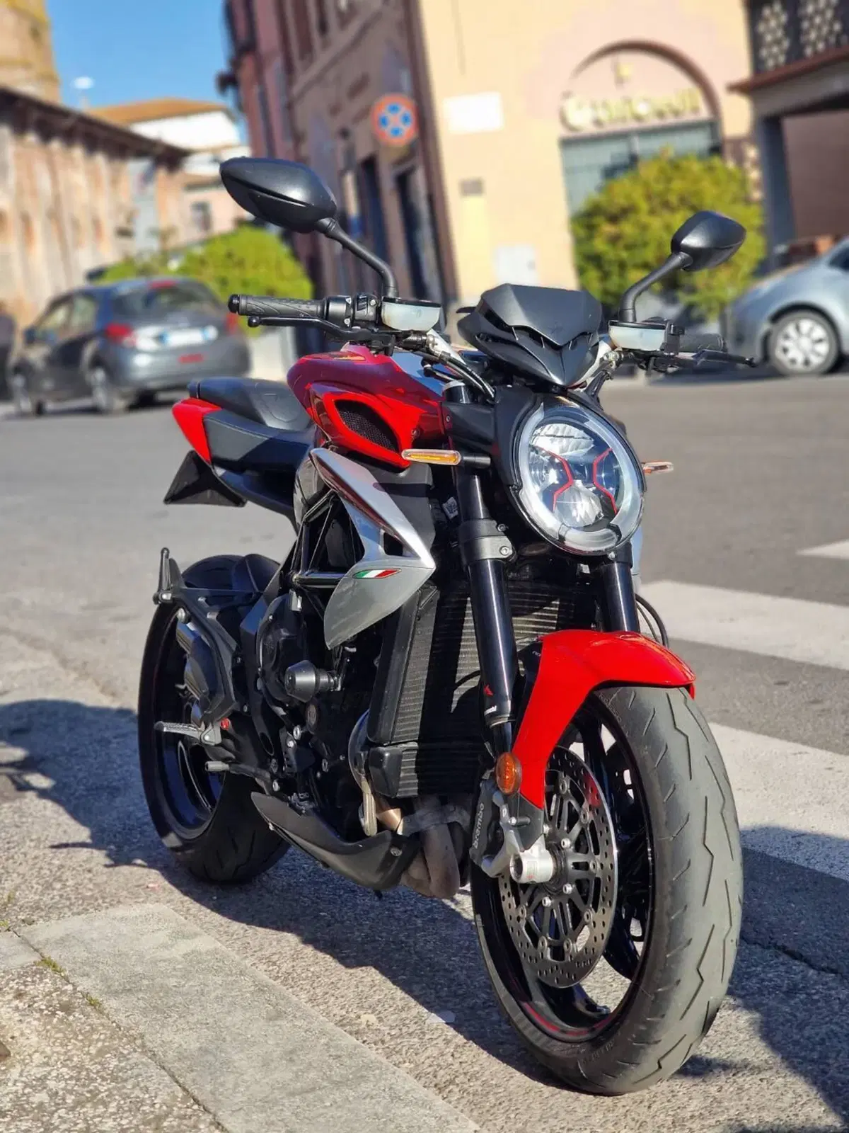 MV Agusta Brutale 801 RR Ottantesimo (2025 - 26) (4)