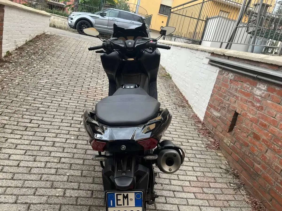 Yamaha T-Max 530 (2017 - 19) (2)