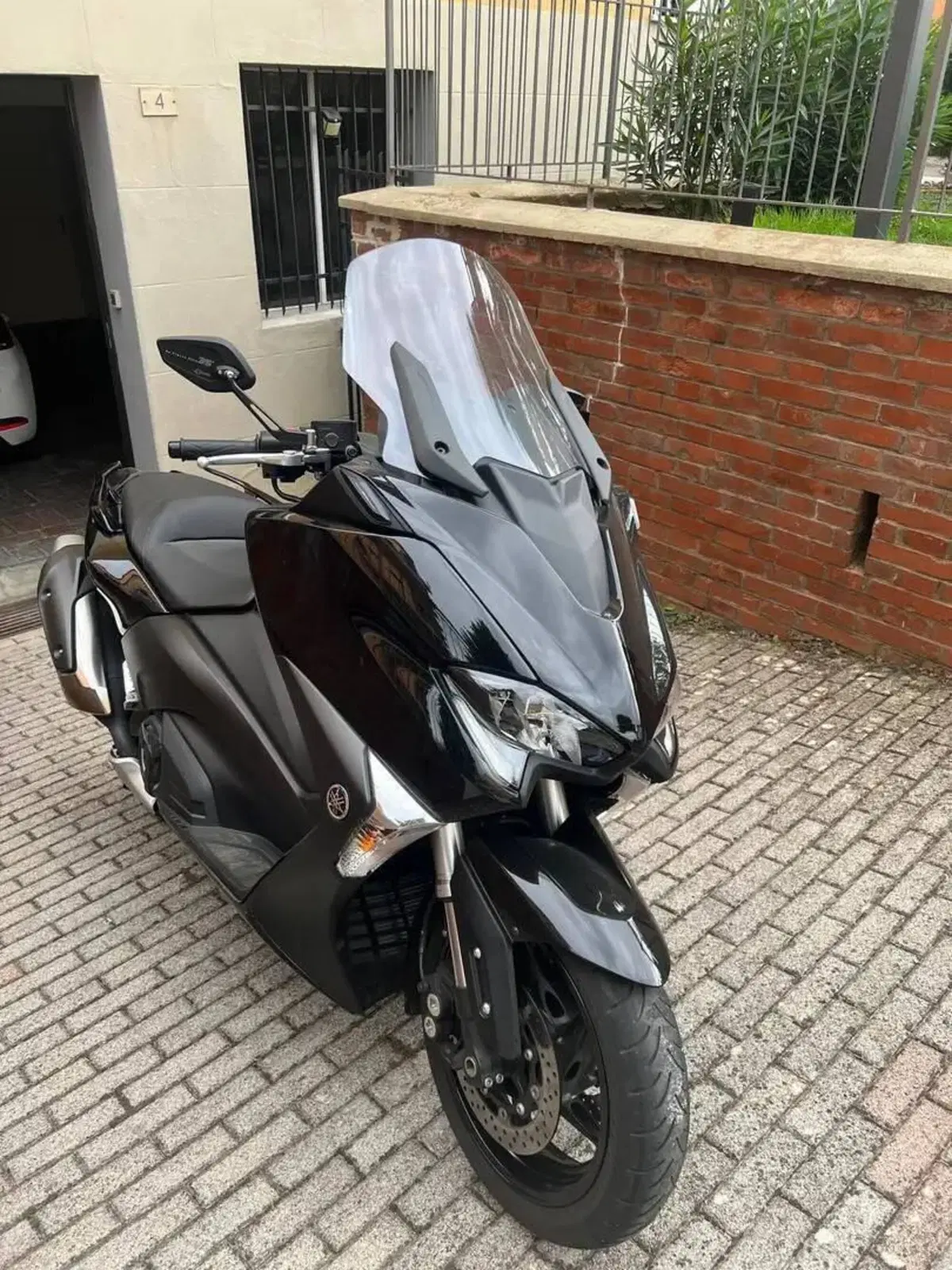 Yamaha T-Max 530 (2017 - 19) (5)