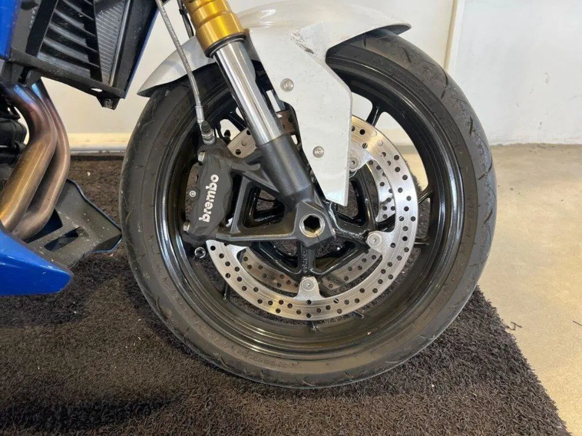 Bmw F 900 R (2021 - 24) (8)