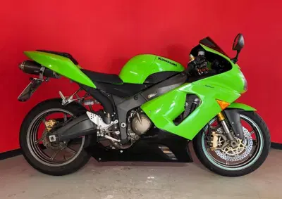 Kawasaki Ninja 636 ZX-6R (2005 - 06) usata