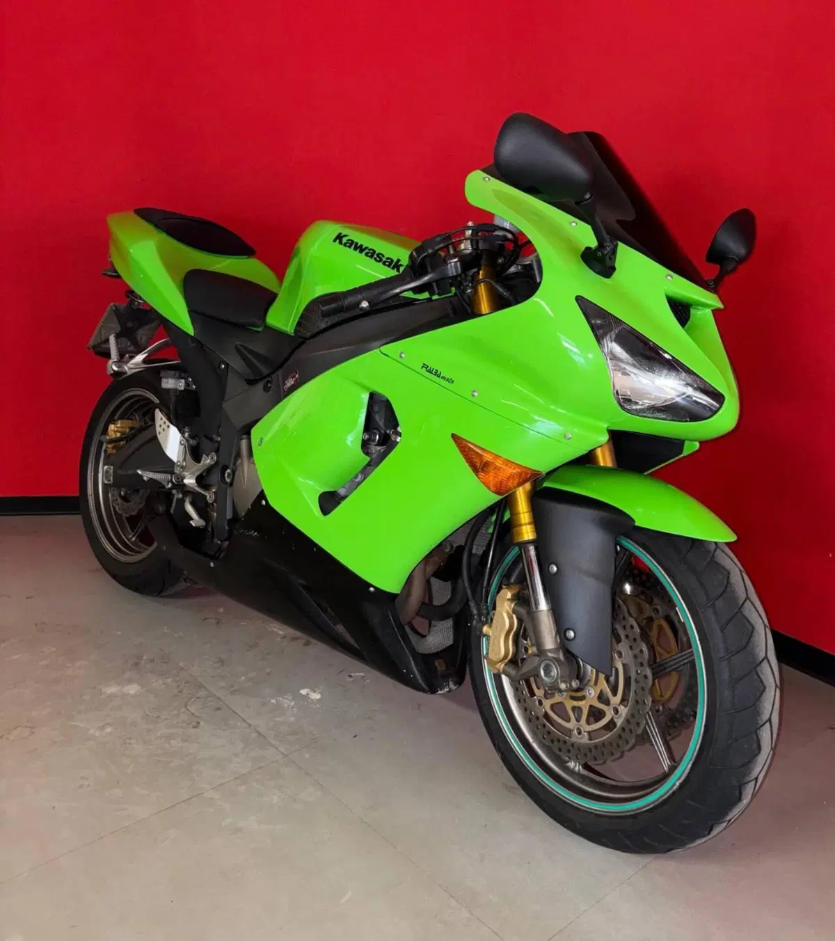 Kawasaki Ninja 636 ZX-6R (2005 - 06) (2)