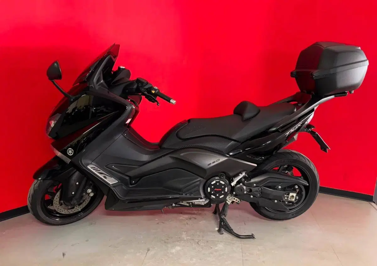 Yamaha T-Max 530 (2012 - 14) (3)