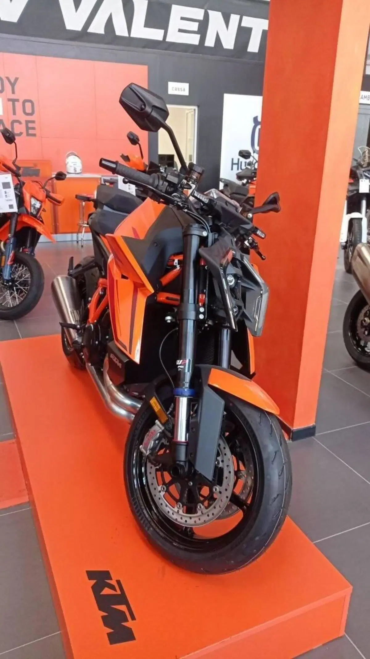KTM 1390 Super Duke R EVO (2024 - 26) (2)