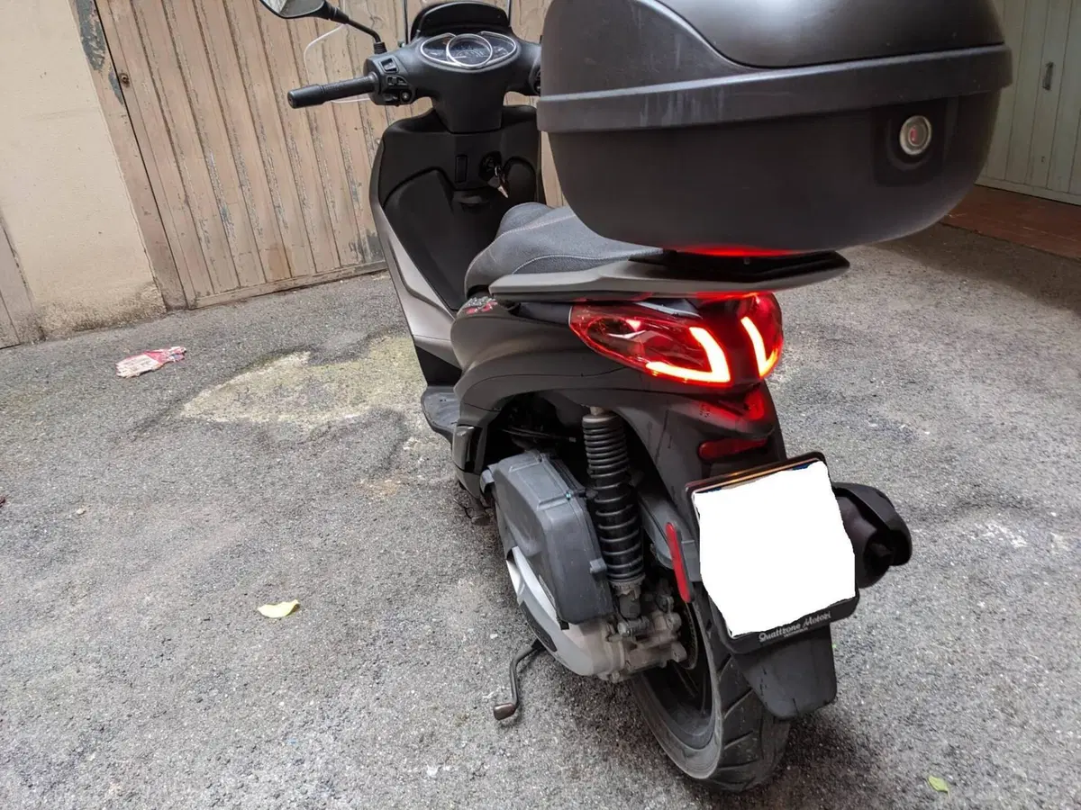 Piaggio Medley 150 S ABS (2020) (2)