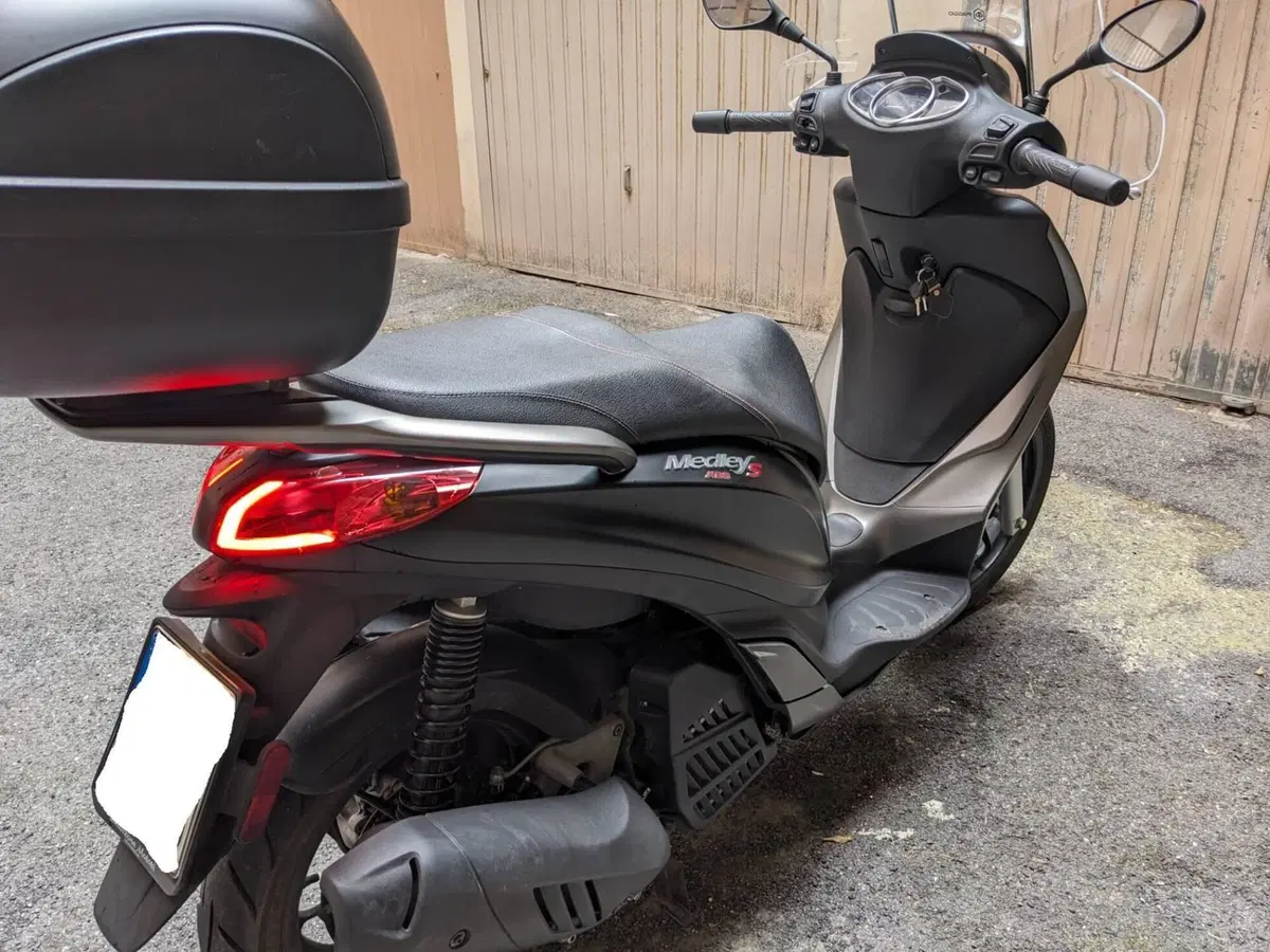 Piaggio Medley 150 S ABS (2020) (3)