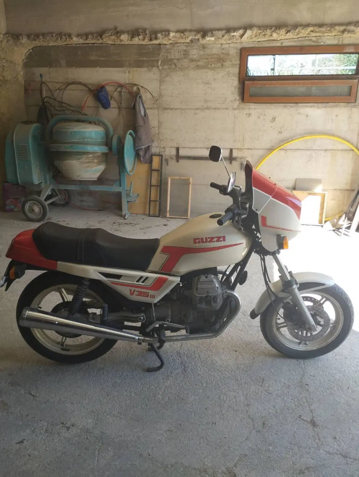 Moto Guzzi V 35 III (4)