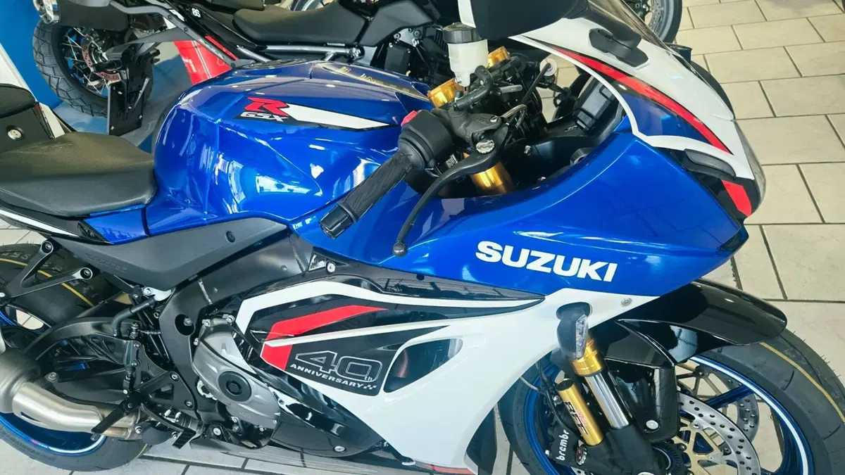 Suzuki GSX-R1000R (2026) (2)