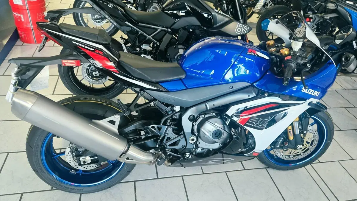 Suzuki GSX-R1000R (2026) (4)