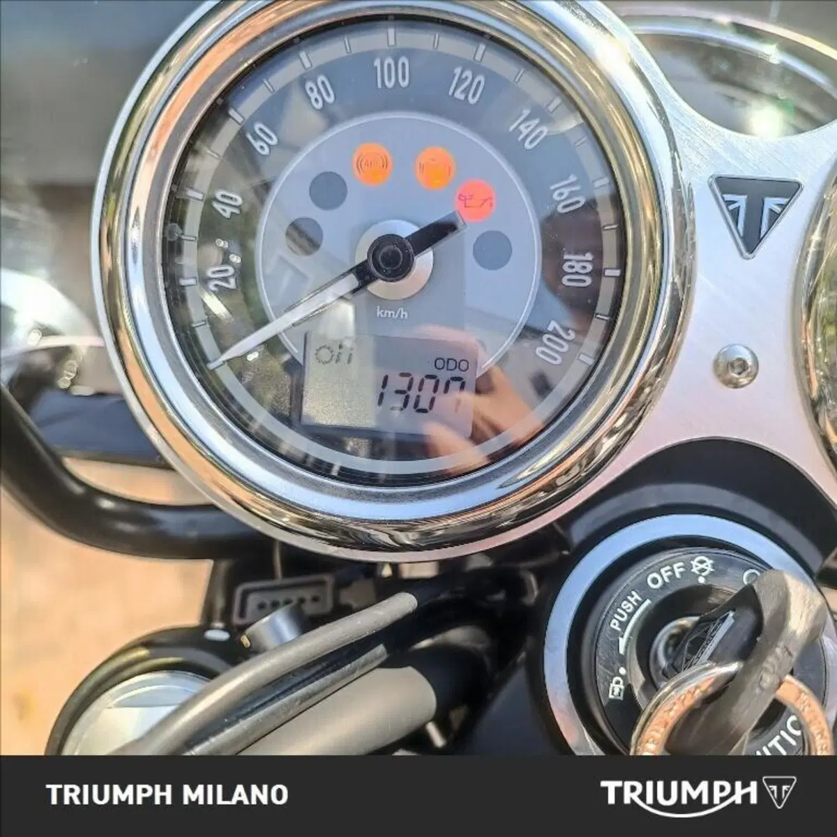 Triumph Bonneville T120 (2021 - 25) (9)