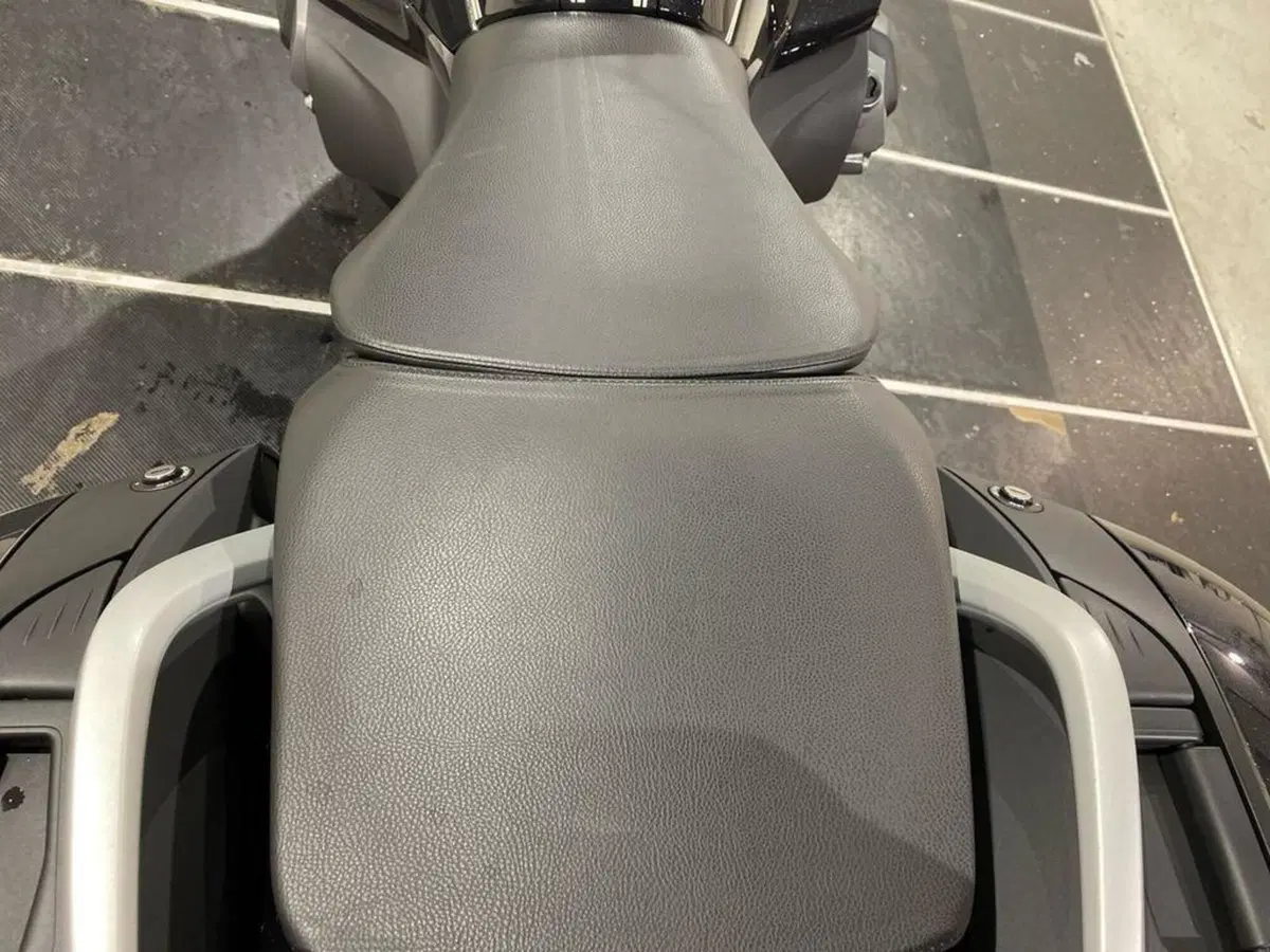 Bmw R 1250 RT (2021 - 25) (10)