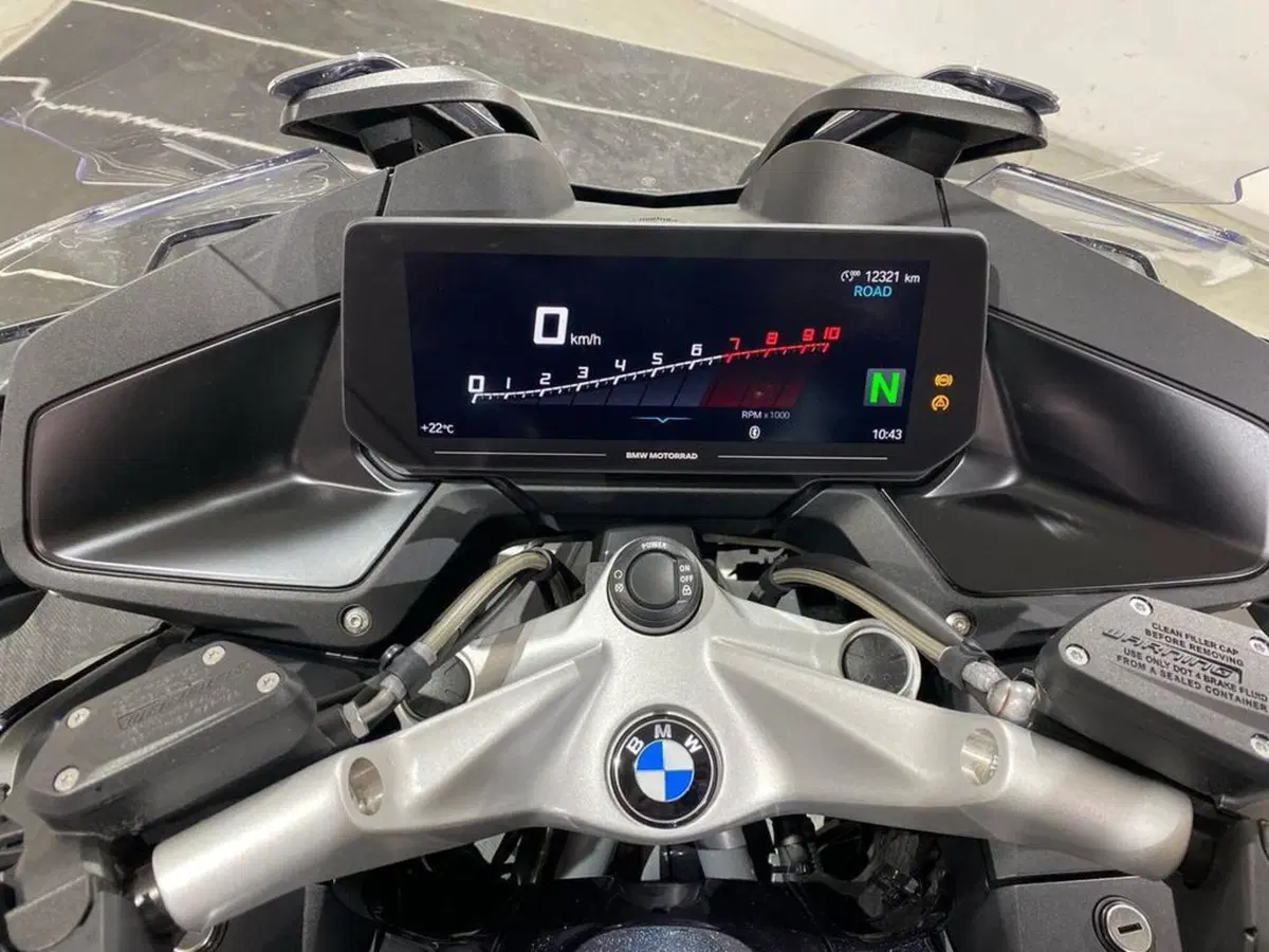 Bmw R 1250 RT (2021 - 25) (6)