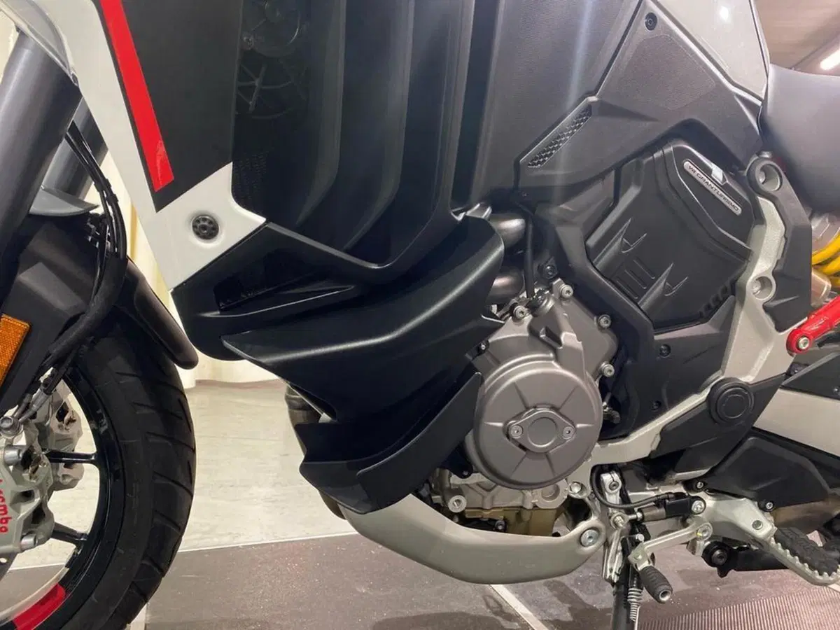 Ducati Multistrada V4 S (2021 - 24) (13)