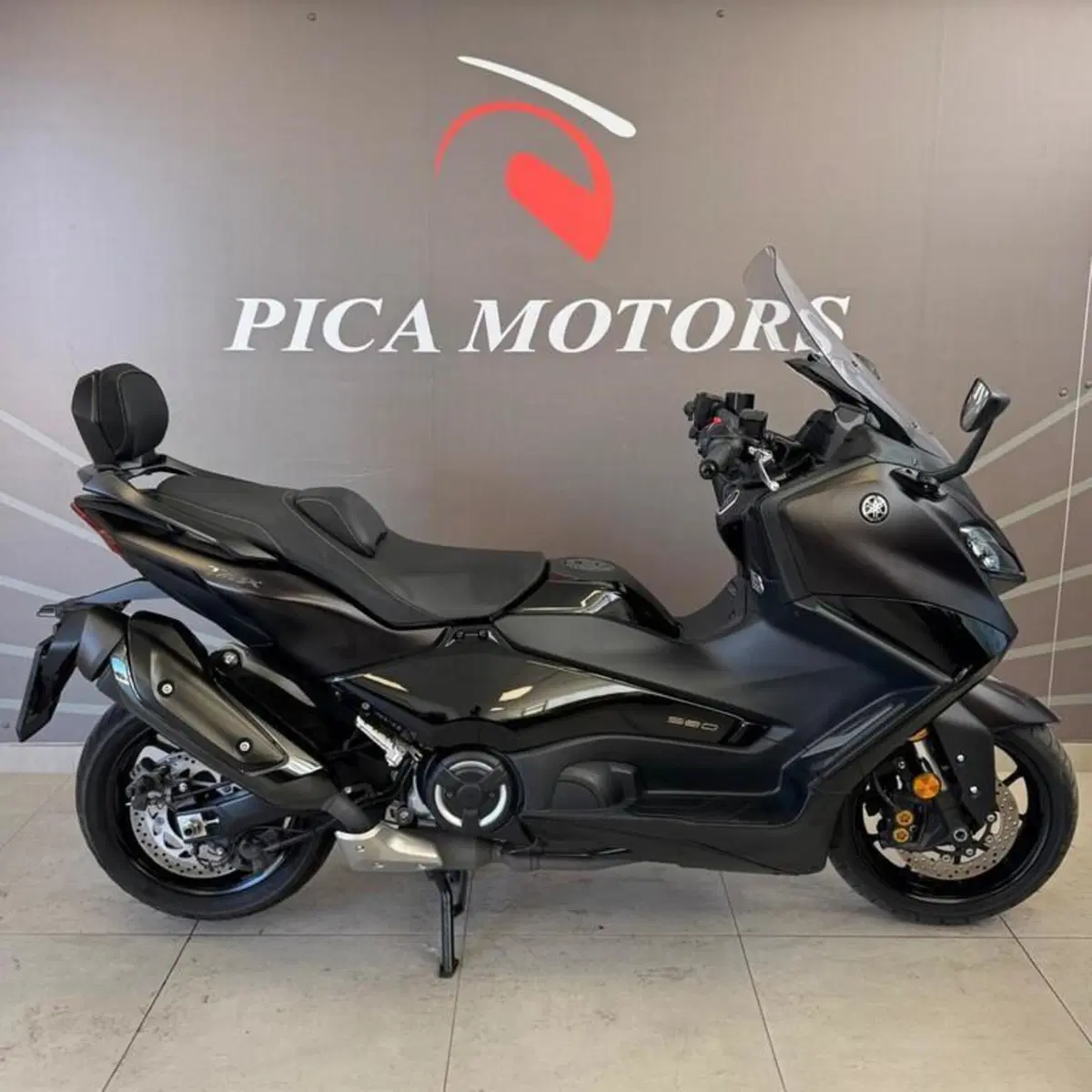 Yamaha T-Max 560 Tech Max (2022 - 24)