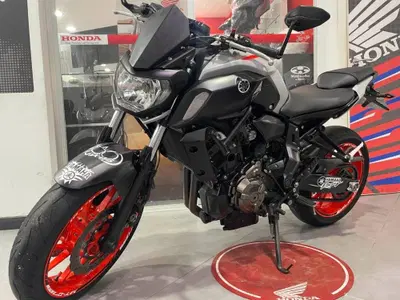 Yamaha MT-07 (2021 - 24) usata