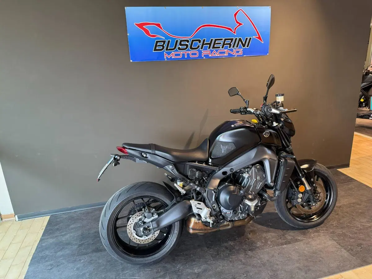 Yamaha MT-09 (2021 - 23) (5)