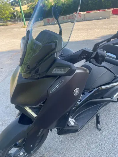 Yamaha X-Max 300 Tech Max (2021 - 24) usata