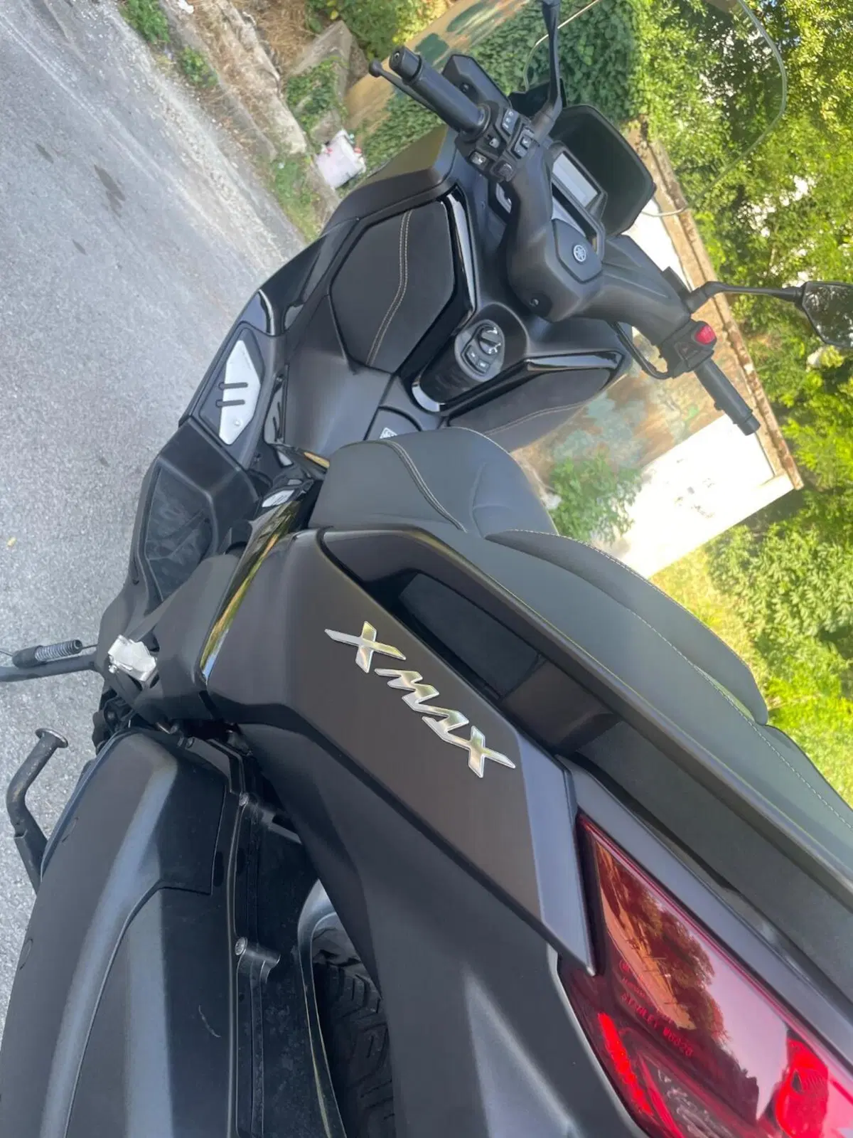 Yamaha X-Max 300 Tech Max (2021 - 24) (2)
