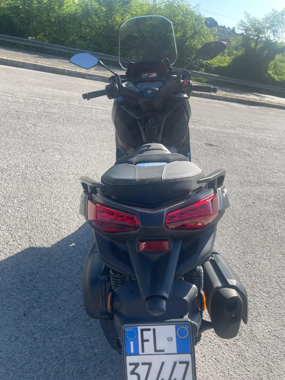 Yamaha X-Max 300 Tech Max (2021 - 24) (6)