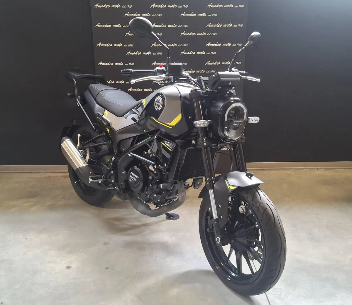 Benelli Leoncino 250 (2021 - 25) (2)