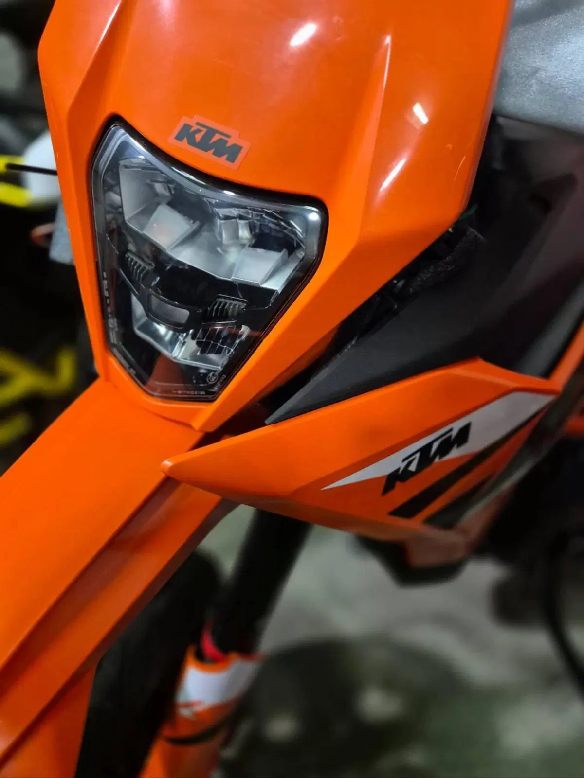 KTM 125 SMC R (2025 - 26)
