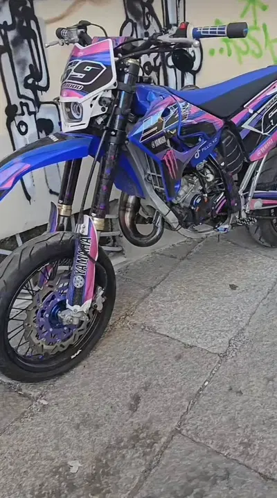 Yamaha YZ 125 (2021) usata