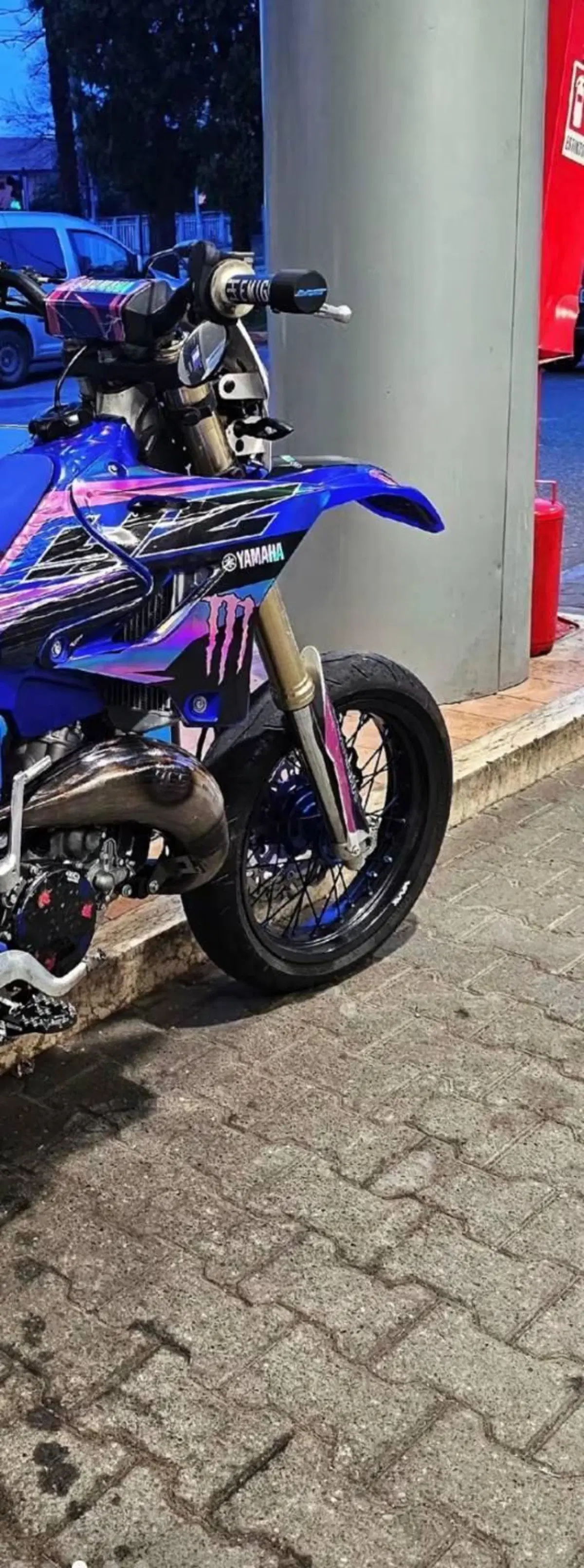 Yamaha YZ 125 (2021) (7)