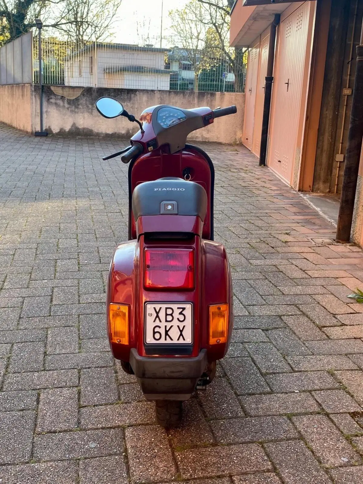 Piaggio Vespa 50 hp (6)