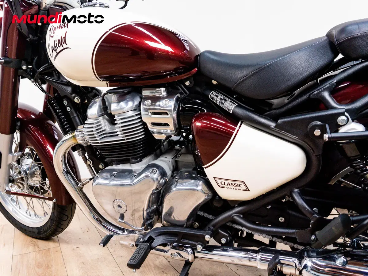 Royal Enfield Classic 650 (2025 - 26) (10)